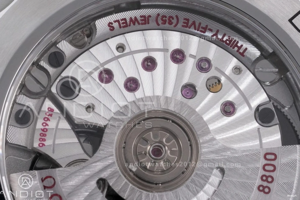 SS Super Edition 1:1 On 8806 Asian Black Bracelet Ceramic White Seamaster Dial 300M Best Clone V4 VSF Diver Bezel 1229